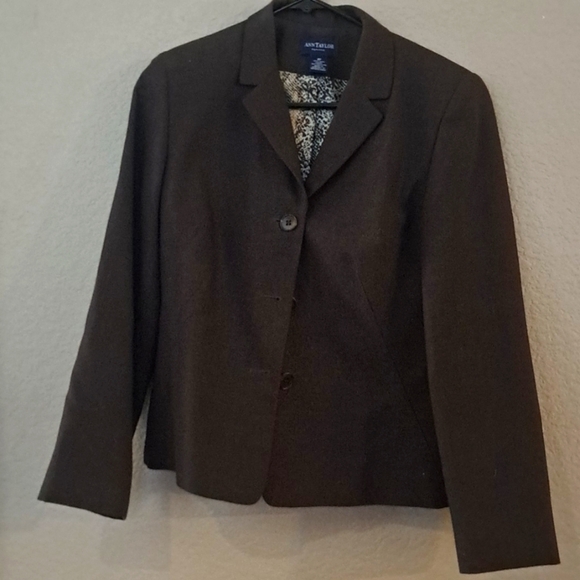 Ann Taylor Jackets & Blazers - Ann Taylor blazer